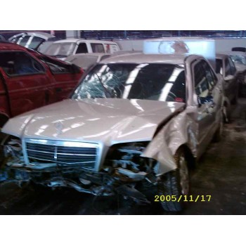 MERCEDES-BENZ CLASE C (W202) BERLINA