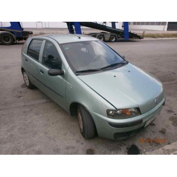 FIAT PUNTO BERLINA (188)