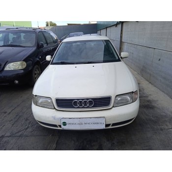 AUDI A4 BERLINA (B5)