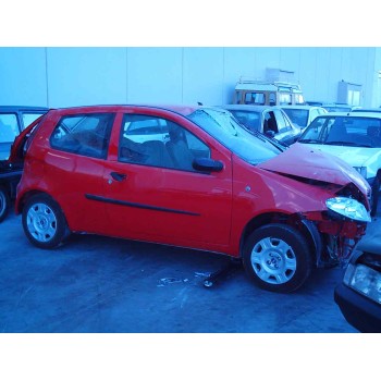FIAT PUNTO BERLINA (188)