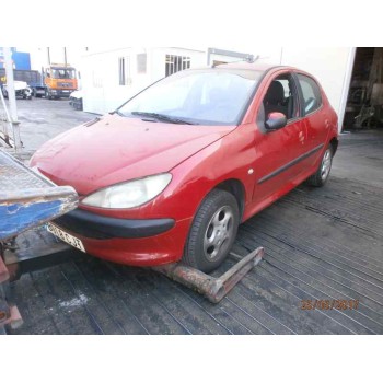 PEUGEOT 206 BERLINA
