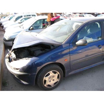 PEUGEOT 206 BERLINA