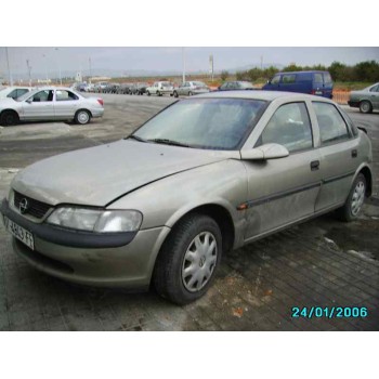 OPEL VECTRA B BERLINA