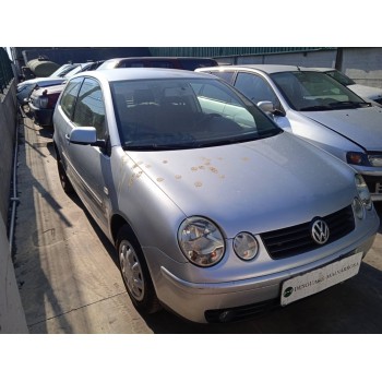 VOLKSWAGEN POLO (9N1)