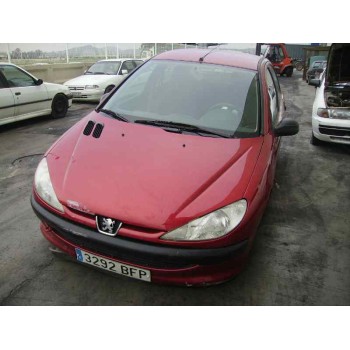 PEUGEOT 206 BERLINA