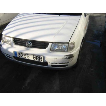 VOLKSWAGEN POLO BERLINA (6N1)