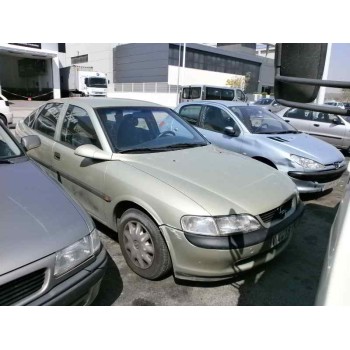 OPEL VECTRA B BERLINA