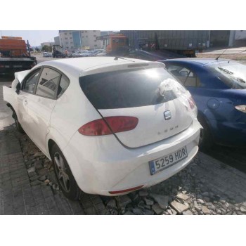 SEAT LEON (1P1)