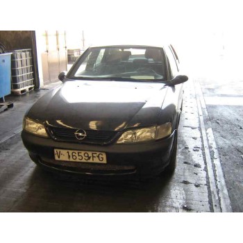 OPEL VECTRA B BERLINA