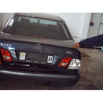 MERCEDES-BENZ CLASE E (W210) BERLINA DIESEL