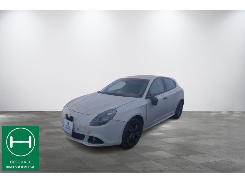 alfa romeo giulietta (940_) del año 2015