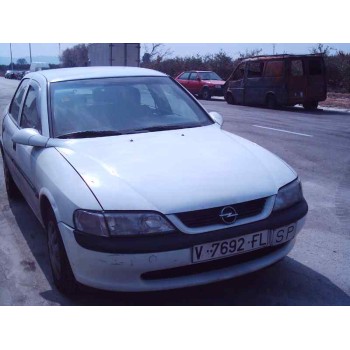 OPEL VECTRA B BERLINA