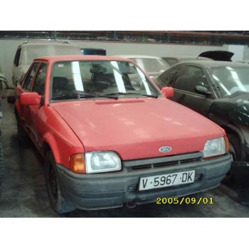 FORD ESCORT BERLINA