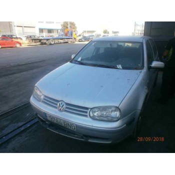 VOLKSWAGEN GOLF IV BERLINA (1J1)