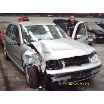 VOLKSWAGEN GOLF IV BERLINA (1J1)