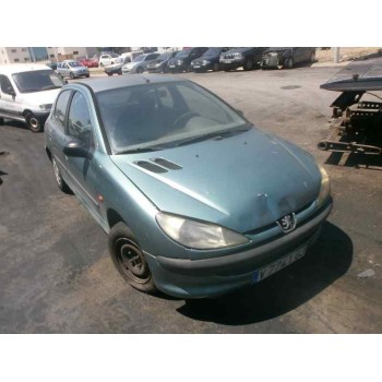 PEUGEOT 206 BERLINA