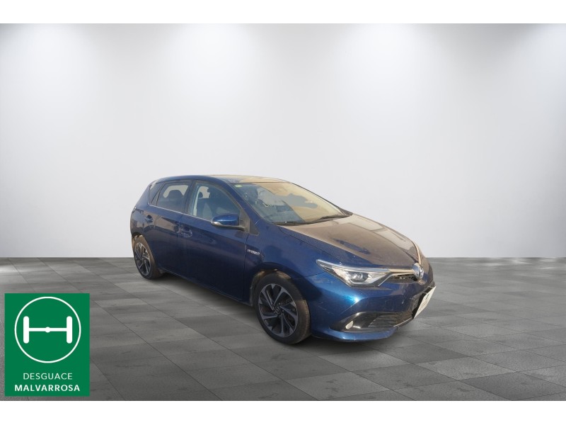 toyota auris (_e18_) del año 2016