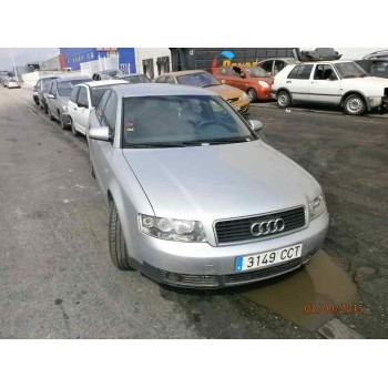 AUDI A4 BERLINA (8E)