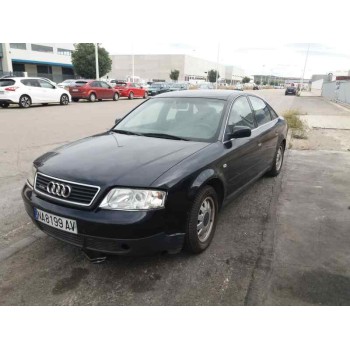 AUDI A6 BERLINA (4B2)