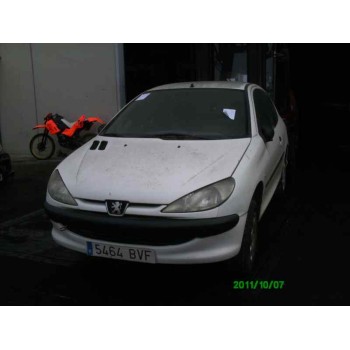 PEUGEOT 206 BERLINA