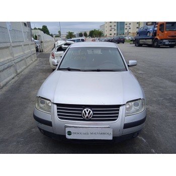 VOLKSWAGEN PASSAT BERLINA (3B3)