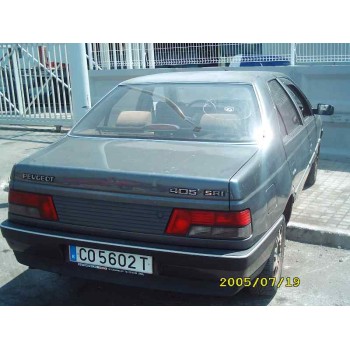 PEUGEOT 405 BERLINA
