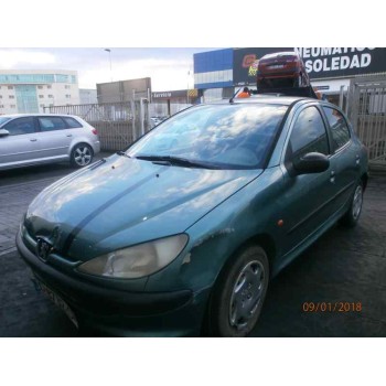 PEUGEOT 206 BERLINA