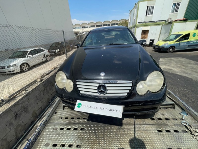 mercedes-benz clase c (w203) sportcoupe del año 2002