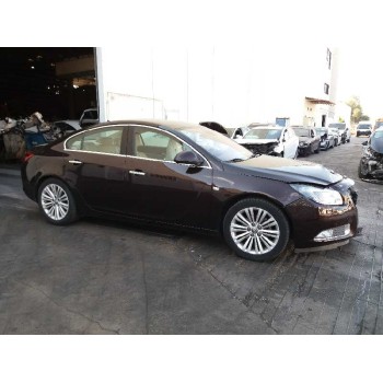OPEL INSIGNIA BERLINA