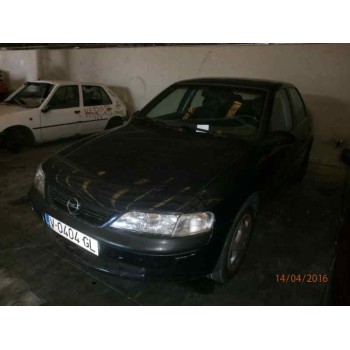 OPEL VECTRA B BERLINA