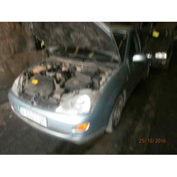 FORD FOCUS BERLINA (CAK)