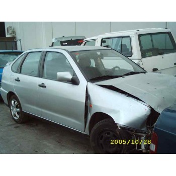 SEAT CORDOBA BERLINA (6K2)