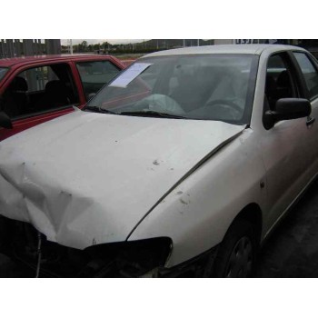 SEAT CORDOBA BERLINA (6K2)