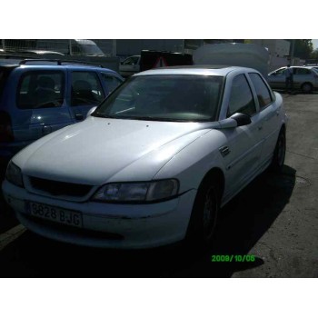 OPEL VECTRA B BERLINA