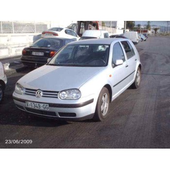VOLKSWAGEN GOLF IV BERLINA (1J1)