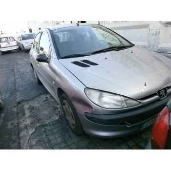 PEUGEOT 206 BERLINA