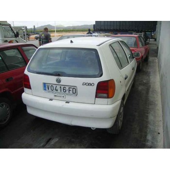 VOLKSWAGEN POLO BERLINA (6N1)