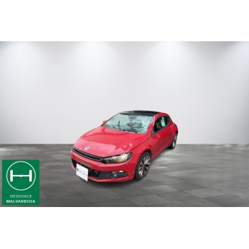 VOLKSWAGEN SCIROCCO (137)