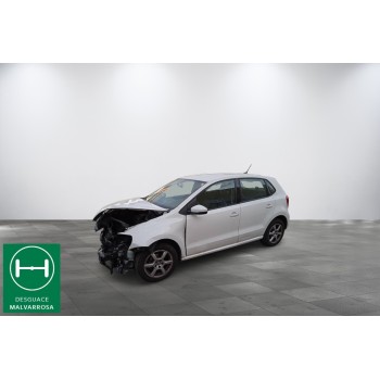 VOLKSWAGEN POLO (6R1)