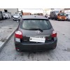 toyota auris del año 2010