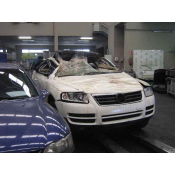 VOLKSWAGEN TOUAREG (7LA)