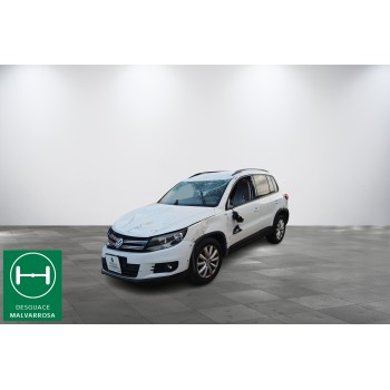 VOLKSWAGEN TIGUAN (5N_)