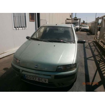 FIAT PUNTO BERLINA (188)