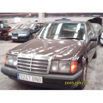 MERCEDES-BENZ CLASE E (W124) BERLINA