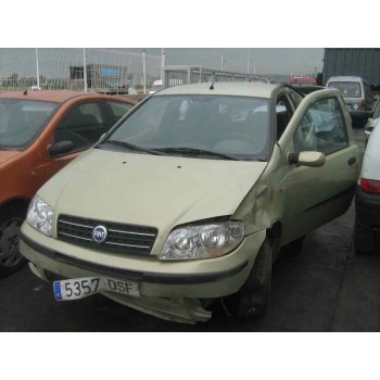 FIAT PUNTO BERLINA (188)