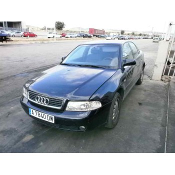 AUDI A4 BERLINA (B5)