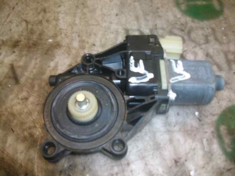 Recambio de motor elevalunas delantero derecho para ford fiesta (cb1) 1.25 16v cat referencia OEM IAM   