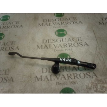 BRAZO LIMPIA DELANTERO DERECHO 