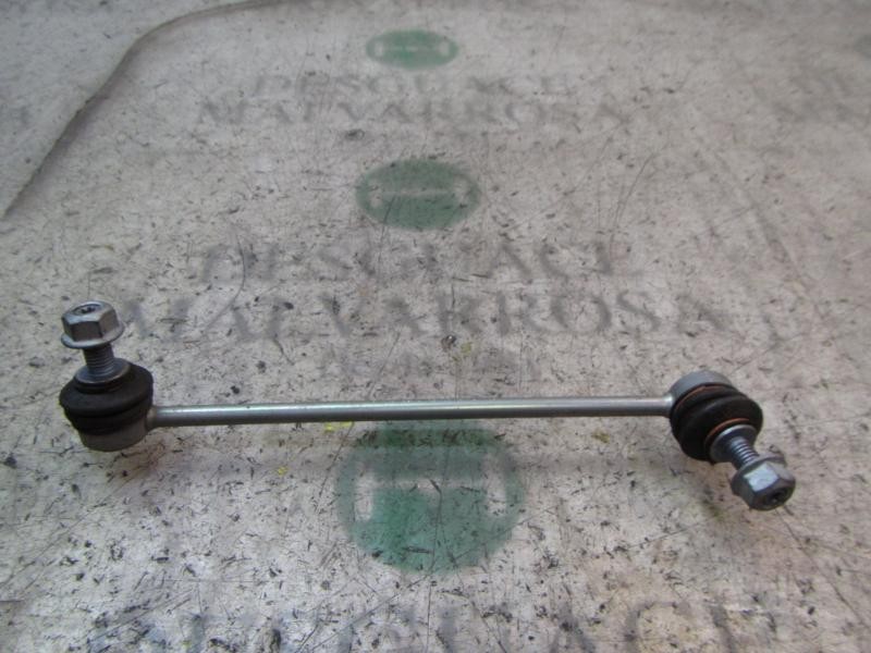 Recambio de tirante delantero izquierdo para smart coupe 1.0 cat referencia OEM IAM A4513200189  