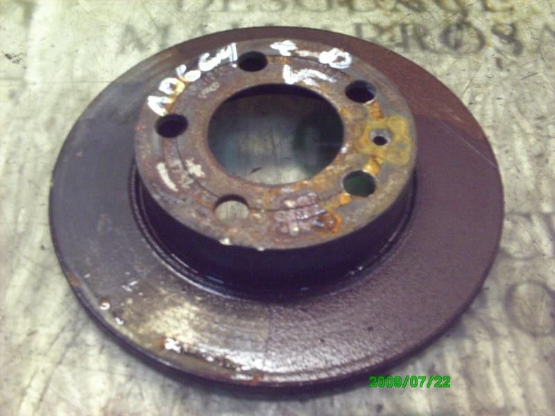 Recambio de disco freno trasero para audi tt (8n3/8n9) 1.8 t coupe (132kw) referencia OEM IAM 1J0615601  